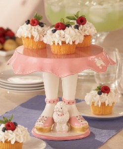 poodle-skirt-pedestal-plate