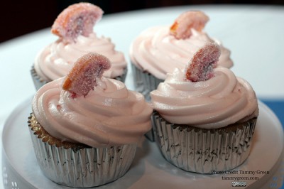 Chicago Iron Cupcake