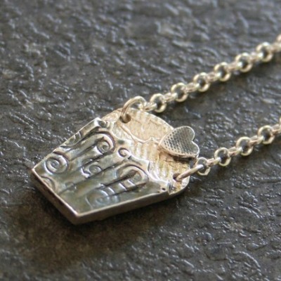 Cupcake Necklace