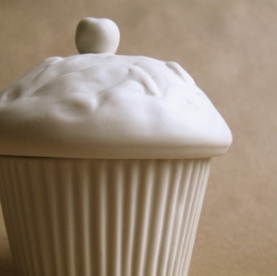 porcelain container