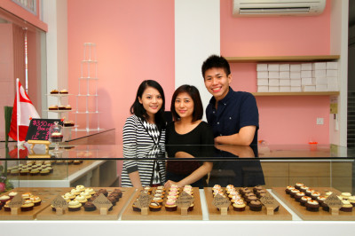 owners at kisses